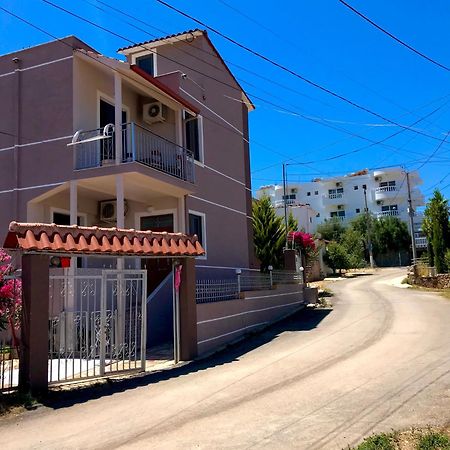 Apartments Villa Dovinefa 卡萨米尔 外观 照片