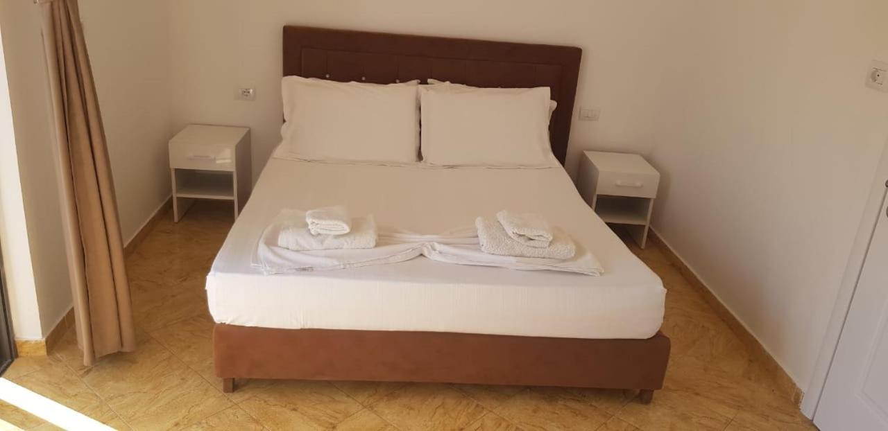 Apartments Villa Dovinefa 卡萨米尔 外观 照片