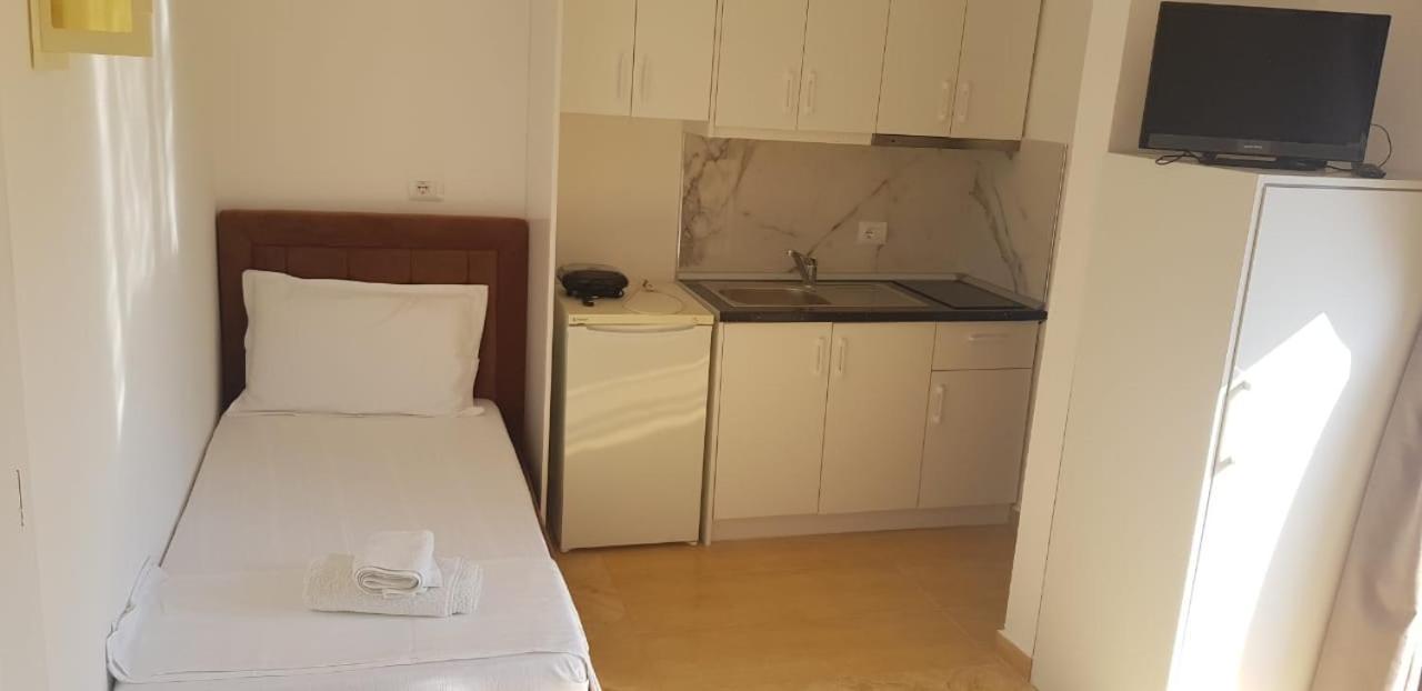 Apartments Villa Dovinefa 卡萨米尔 外观 照片