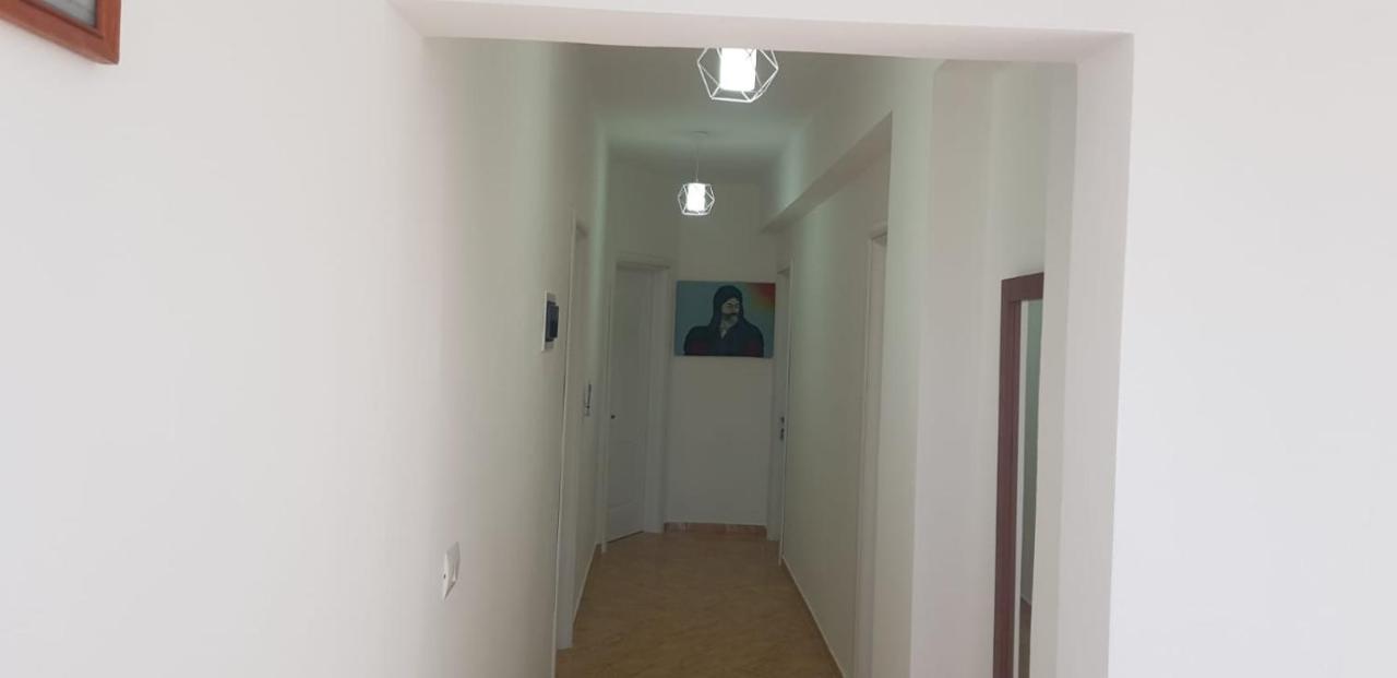 Apartments Villa Dovinefa 卡萨米尔 外观 照片