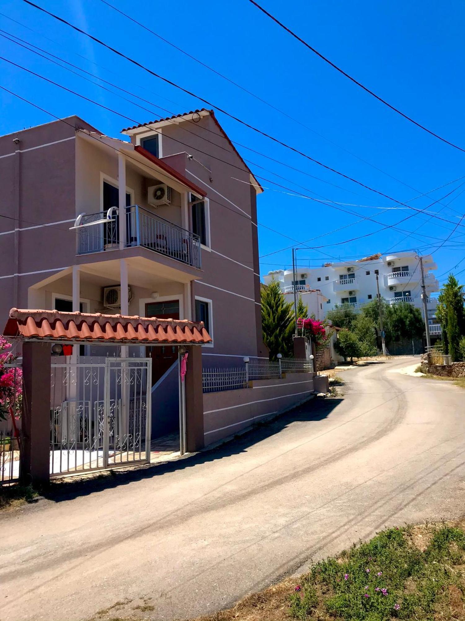 Apartments Villa Dovinefa 卡萨米尔 外观 照片